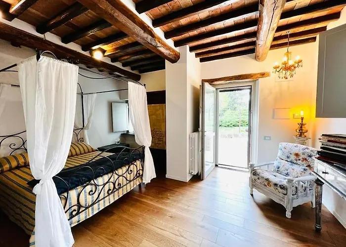La Piccola Fattoria Nella Campagna Umbra