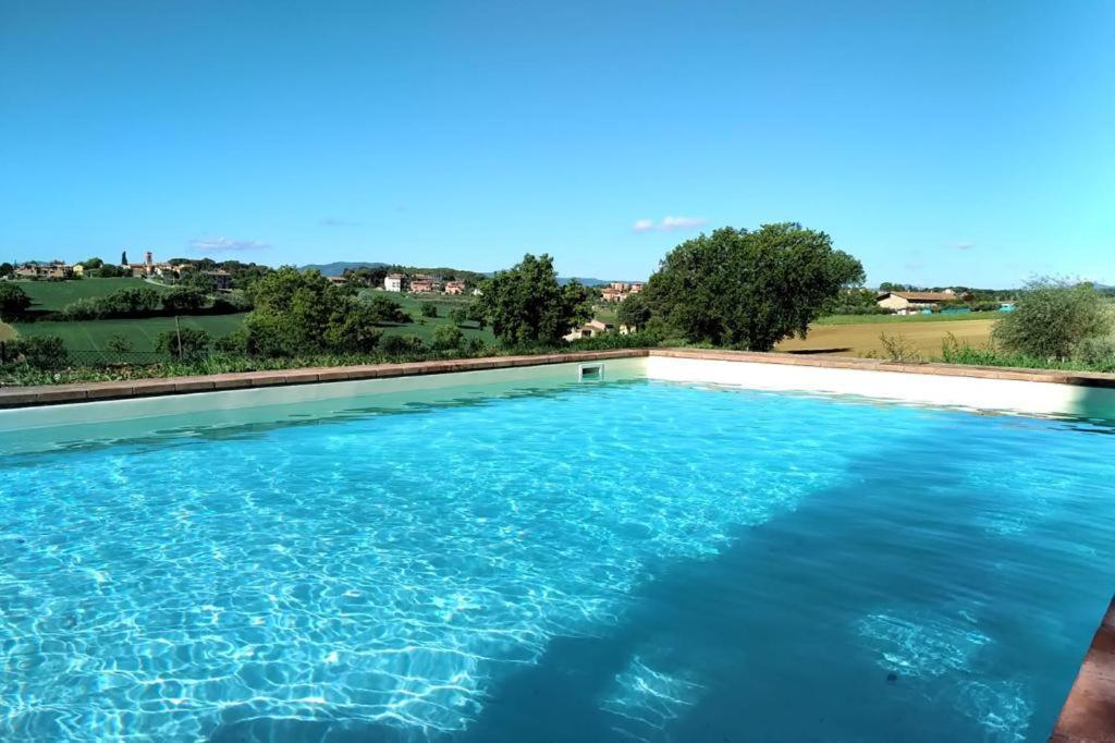 La Piccola Fattoria Nella Campagna Umbra